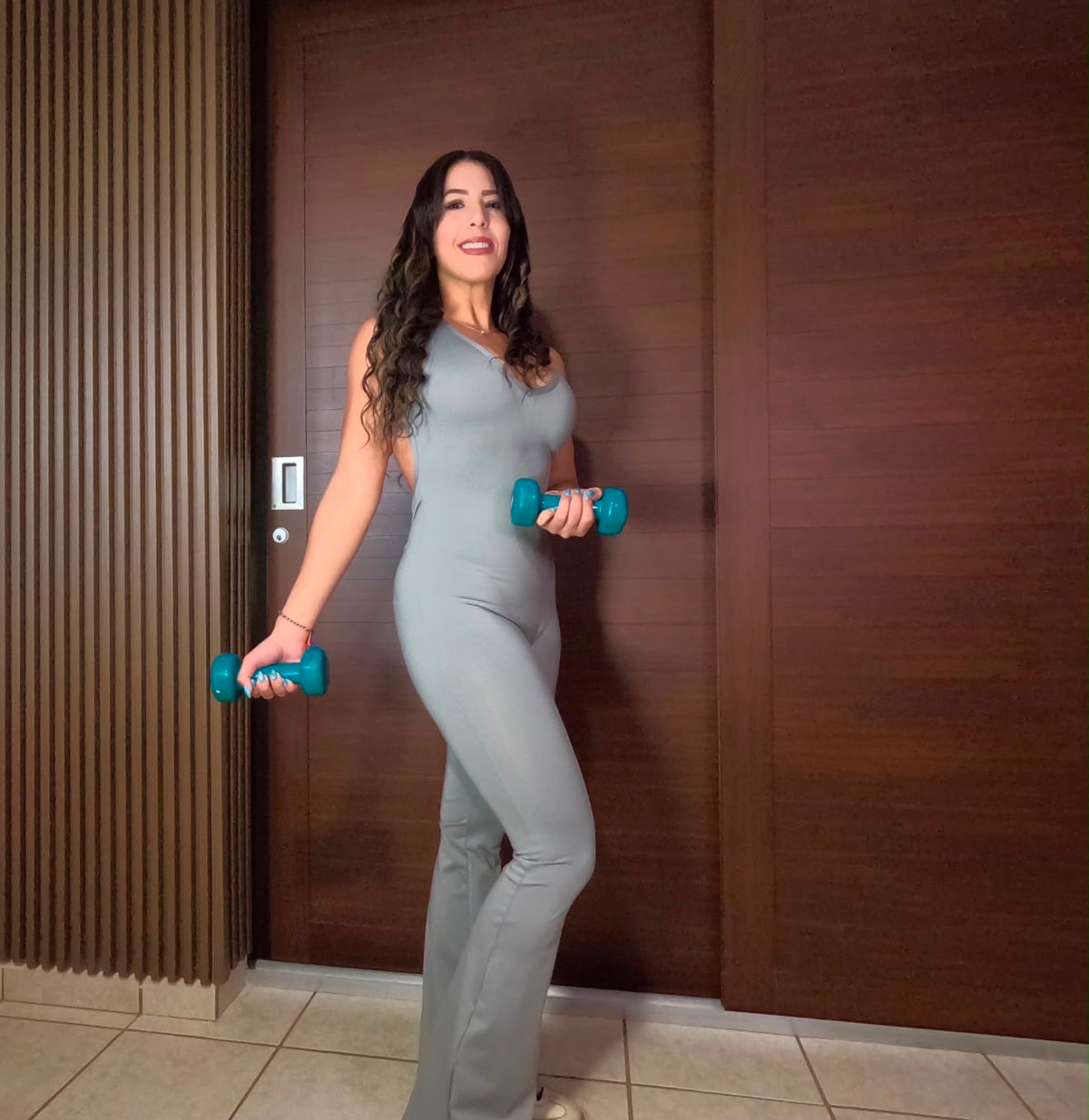 Karlie Sculpt Gray Jumpsuit (Corre pequeño)